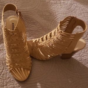 Too wide for my feet. Forgot to return in time.